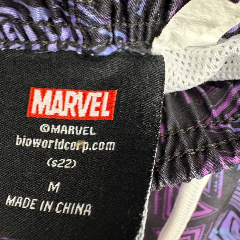 Marvel Black Panther Swim Trunks Mens Medium Purple Blue Tribal Geometric Mask